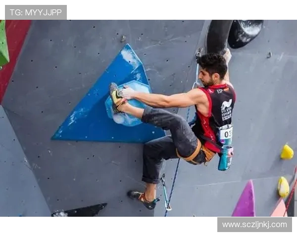 赛后复盘：北京攀岩队与广州攀岩队的团队协作与战略分析